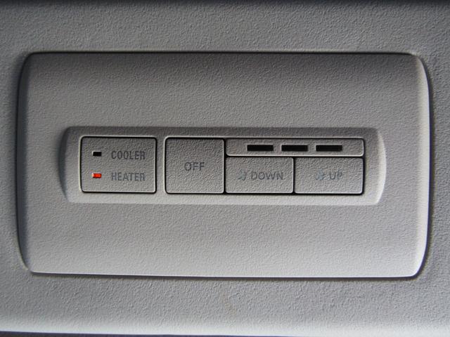 デリカD:5 D パワーパッケージ 7人乗り リフトUPカスタム カロッツェリア楽ナビ CD/DVD再生 BTオーディオ 地デジ 両パワスラ バックカメラ エルフォード16AW JAOSサイドステップ ETC シートヒーター(53枚目)