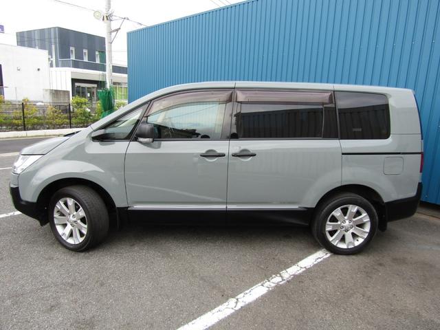 デリカＤ：５ Ｄ　パワーパッケージ　アルパイン９型ＢＩＧＸ　ＣＤ／ＤＶＤ再生　ＢＴオーディオ　地デジ　両パワスラ　バックカメラ　ＥＴＣ　シートヒーター　クルーズコントロール　ＨＩＤヘッドライト（18枚目）