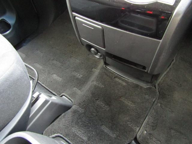 デリカＤ：５ Ｄ　パワーパッケージ　アルパイン９型ＢＩＧＸ　ＣＤ／ＤＶＤ再生　ＢＴオーディオ　地デジ　両パワスラ　バックカメラ　ＥＴＣ　シートヒーター　クルーズコントロール　ＨＩＤヘッドライト（43枚目）