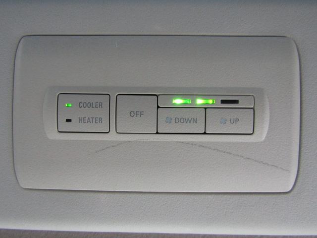 デリカＤ：５ Ｄ　パワーパッケージ　アルパイン９型ＢＩＧＸ　ＣＤ／ＤＶＤ再生　ＢＴオーディオ　地デジ　両パワスラ　バックカメラ　ＥＴＣ　シートヒーター　クルーズコントロール　ＨＩＤヘッドライト（52枚目）