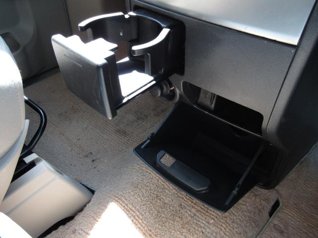 デリカＤ：５ Ｄ　プレミアム　７人乗り　純正ＳＤマルチ　ＣＤ／ＤＶＤ再生　ＢＴオーディオ　地デジ　ＵＳＢ接続　ロックフォードサウンド　両パワスラ　Ｆ／Ｓ／Ｒカメラ　エレクトリックテールゲート　ＥＴＣ　ヒーター付き電動シート（43枚目）