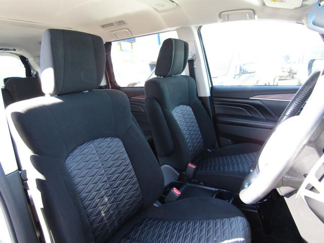 デリカＤ：５ Ｐ　１０．１型ナビ　ＣＤ／ＤＶＤ再生　ＢＴオーディオ　地デジ　両パワスラ　アラウンドビューモニター　エレクトリックテールゲート　オートステップ　エクストリームＪ１６インチＸＪ０６＋オープンカントリー（26枚目）