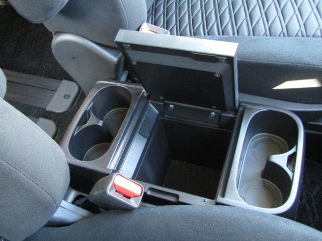 デリカＤ：５ Ｐ　１０．１型ナビ　ＣＤ／ＤＶＤ再生　ＢＴオーディオ　地デジ　両パワスラ　アラウンドビューモニター　エレクトリックテールゲート　オートステップ　エクストリームＪ１６インチＸＪ０６＋オープンカントリー（48枚目）