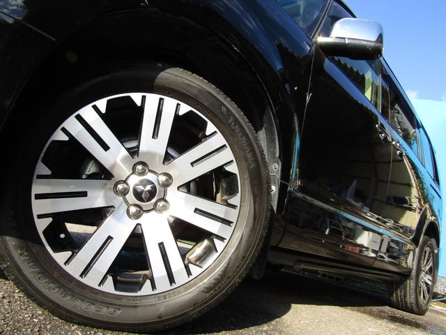 デリカＤ：５ Ｐ　７人乗り　１０．１型メモリナビ　ＣＤ／ＤＶＤ再生　ＢＴオーディオ　地デジ　両パワスラ　アラウンドビューモニター　エレクトリックテールゲート　オートステップ　ｅアシスト　ヒーター付き電動シート　ＬＥＤ（16枚目）