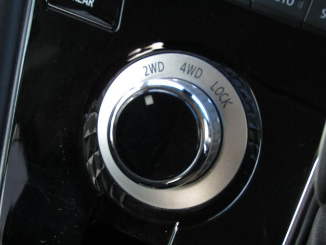 デリカＤ：５ Ｐ　７人乗り　１０．１型メモリナビ　ＣＤ／ＤＶＤ再生　ＢＴオーディオ　地デジ　両パワスラ　アラウンドビューモニター　エレクトリックテールゲート　オートステップ　ｅアシスト　ヒーター付き電動シート　ＬＥＤ（38枚目）