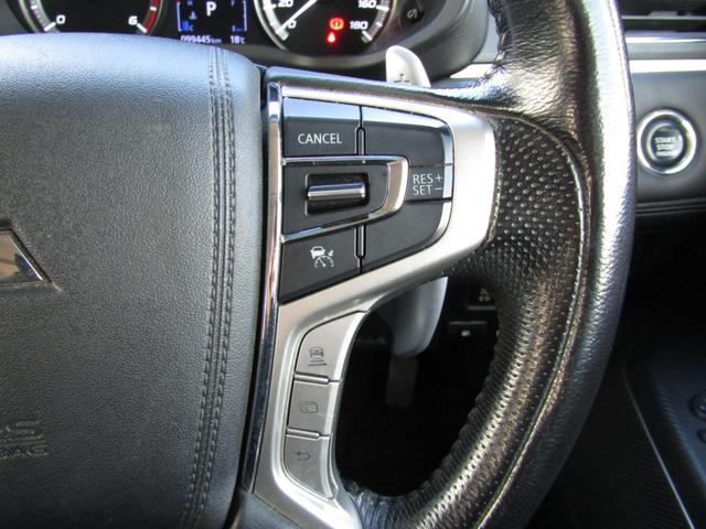 デリカＤ：５ Ｐ　７人乗り　１０．１型メモリナビ　ＣＤ／ＤＶＤ再生　ＢＴオーディオ　地デジ　両パワスラ　アラウンドビューモニター　エレクトリックテールゲート　オートステップ　ｅアシスト　ヒーター付き電動シート　ＬＥＤ（45枚目）