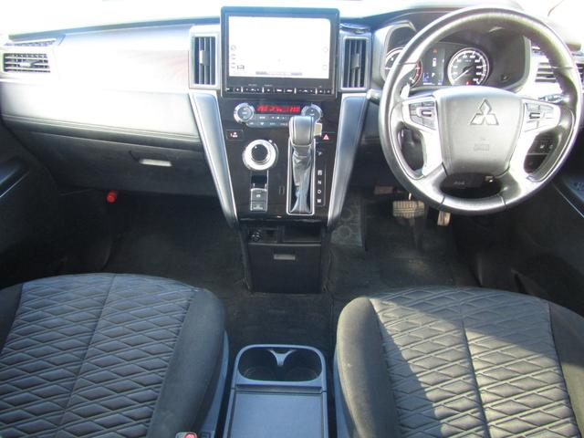 デリカＤ：５ Ｐ　７人乗り　１０．１型メモリナビ　ＣＤ／ＤＶＤ再生　ＢＴオーディオ　地デジ　両パワスラ　アラウンドビューモニター　エレクトリックテールゲート　オートステップ　ｅアシスト　ヒーター付き電動シート　ＬＥＤ（53枚目）