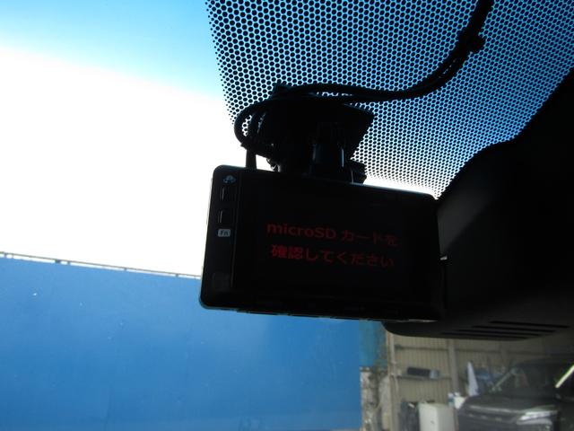 デリカＤ：５ Ｇ　パワーパッケージ　アルパイン１１型ＢＩＧＸ　ＣＤ／ＤＶＤ再生　ＢＴオーディオ　地デジ　両パワスラ　アラウンドビューモニター　エレクトリックテールゲート　オートステップ　１６ｉｎｃｈオーヴァル＋グッドリッチＫｏ２（55枚目）