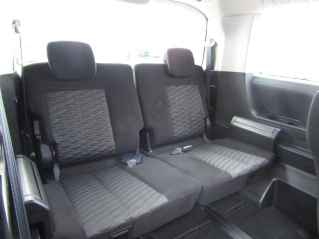 デリカＤ：５ Ｐ　イクリプス１０．１型フローティングナビ　ＢＴオーディオ　地デジ　両パワスラ　アラウンドビューモニター　エレクトリックテールゲート　ヒーター付き電動シート　ＥＴＣ　ｅアシスト　ＬＥＤヘッドライト（27枚目）