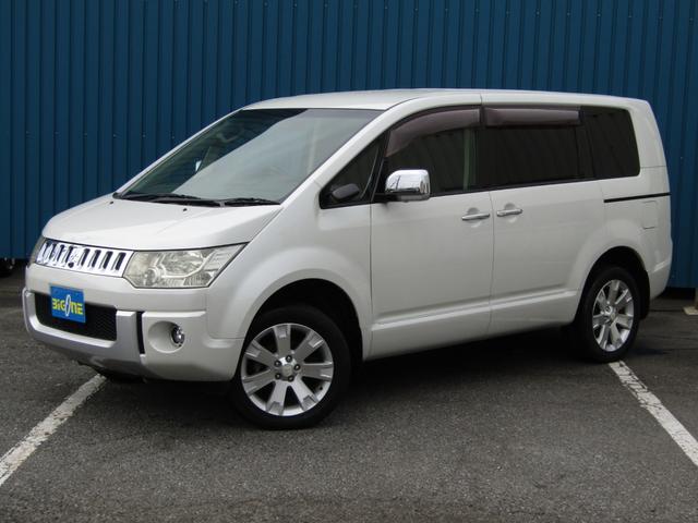 デリカＤ：５ Ｇ　プレミアム　７人乗り　純正ＨＤＤマルチ　ＣＤ／ＤＶＤ再生　地デジ　ロックフォードサウンド　両パワスラ　Ｆ／Ｓ／Ｒカメラ　エレクトリックテールゲート　ＥＴＣ　ヒーター付き電動シート　クルーズコントロール　ＨＩＤ（13枚目）