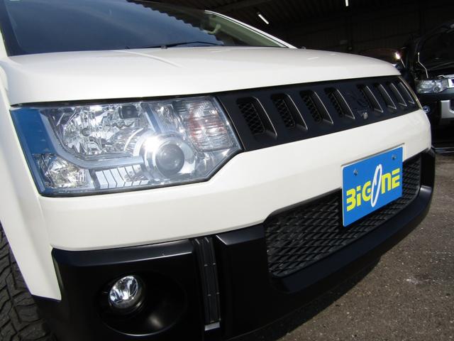 デリカＤ：５ Ｄ　パワーパッケージ　７人乗り　マットブラックツートーン　クラリオン７型メモリナビ　ＣＤ／ＤＶＤ再生　ＢＴオーディオ　地デジ　両パワスラ　バックカメラ　ＥＴＣ　シートヒーター　クルーズコントロール　ＨＩＤヘッドライト（18枚目）