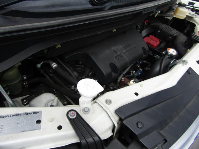 デリカＤ：５ Ｄ　パワーパッケージ　７人乗り　マットブラックツートーン　クラリオン７型メモリナビ　ＣＤ／ＤＶＤ再生　ＢＴオーディオ　地デジ　両パワスラ　バックカメラ　ＥＴＣ　シートヒーター　クルーズコントロール　ＨＩＤヘッドライト（23枚目）