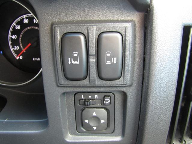 デリカＤ：５ Ｄ　パワーパッケージ　７人乗り　マットブラックツートーン　クラリオン７型メモリナビ　ＣＤ／ＤＶＤ再生　ＢＴオーディオ　地デジ　両パワスラ　バックカメラ　ＥＴＣ　シートヒーター　クルーズコントロール　ＨＩＤヘッドライト（47枚目）