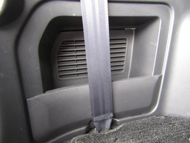 デリカＤ：５ Ｄ　パワーパッケージ　７人乗り　マットブラックツートーン　クラリオン７型メモリナビ　ＣＤ／ＤＶＤ再生　ＢＴオーディオ　地デジ　両パワスラ　バックカメラ　ＥＴＣ　シートヒーター　クルーズコントロール　ＨＩＤヘッドライト（57枚目）