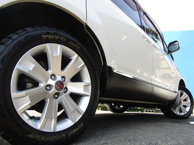 デリカＤ：５ Ｄ　パワーパッケージ　７人乗り　マットブラックツートーン　クラリオン７型メモリナビ　ＣＤ／ＤＶＤ再生　ＢＴオーディオ　地デジ　両パワスラ　バックカメラ　ＥＴＣ　シートヒーター　クルーズコントロール　ＨＩＤヘッドライト（61枚目）