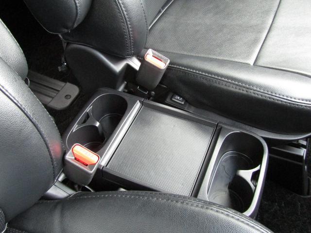 デリカD:5 P リフトUPカスタム ケンウッド9型メモリナビ BTオーディオ 地デジ 両側パワスラ アラウンドビューモニター 電動リアゲート ヒーター付電動シート ETC ルーフキャリア リアラダー 社外16AW(47枚目)