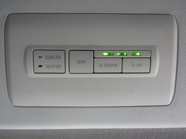 デリカD:5 D パワーパッケージ ケンウッド彩速ナビ CD/DVD再生 地デジ 両パワスラ 1オーナー車 ETC クルーズコントロール HIDヘッドライト(52枚目)