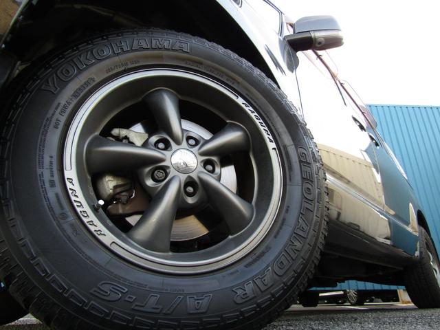 デリカＤ：５ Ｄ　パワーパッケージ　アルパイン９型ＢＩＧＸ　ＣＤ／ＤＶＤ再生　ＢＴオーディオ　地デジ　両パワスラ　バックカメラ　ＥＴＣ　クルーズコントロール　シートヒーター　ＨＩＤヘッドライト（13枚目）