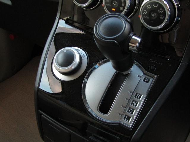 デリカＤ：５ Ｄ　パワーパッケージ　アルパイン９型ＢＩＧＸ　ＣＤ／ＤＶＤ再生　ＢＴオーディオ　地デジ　両パワスラ　バックカメラ　ＥＴＣ　クルーズコントロール　シートヒーター　ＨＩＤヘッドライト（40枚目）