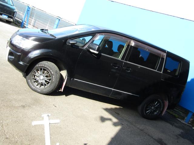 デリカＤ：５ Ｄ　パワーパッケージ　アルパイン９型ＢＩＧＸ　ＣＤ／ＤＶＤ再生　ＢＴオーディオ　地デジ　両パワスラ　後席フリップダウンモニター　バックカメラ　ＥＴＣ　シートヒーター　社外１６ＡＷ＋ジオランダー（14枚目）