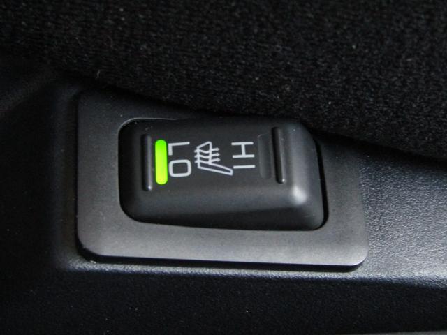 デリカＤ：５ Ｄ　パワーパッケージ　アルパイン９型ＢＩＧＸ　ＣＤ／ＤＶＤ再生　ＢＴオーディオ　地デジ　両パワスラ　後席フリップダウンモニター　バックカメラ　ＥＴＣ　シートヒーター　社外１６ＡＷ＋ジオランダー（41枚目）