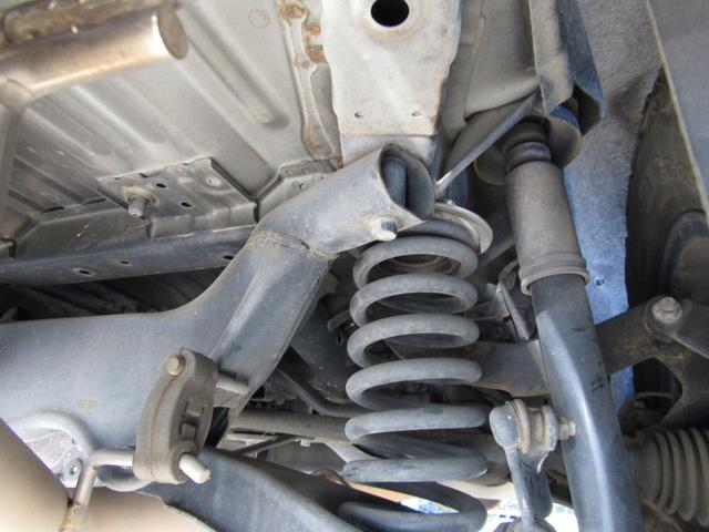 デリカＤ：５ Ｇ　パワーパッケージ　リフトＵＰカスタム　ケンウッド彩速ナビ　ＣＤ／ＤＶＤ再生　ＢＴオーディオ　地デジ　両パワスラ　後席フリップダウンモニター　　アイメタルＸ＋Ｋｏ２　ＪＡＯＳリアスキッドプレート　Ｈｉ－ＭＡＸマフラー（67枚目）