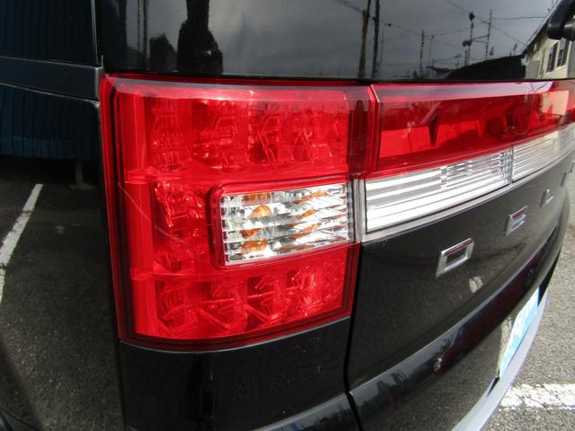 デリカＤ：５ Ｄ　パワーパッケージ　ケンウッド彩速ナビ　ＣＤ／ＤＶＤ再生　ＢＴオーディオ　地デジ　両パワスラ　バックカメラ　ＥＴＣ　シートヒーター　フロントプロテクター　クルーズコントロール　ＨＩＤヘッドライト（59枚目）