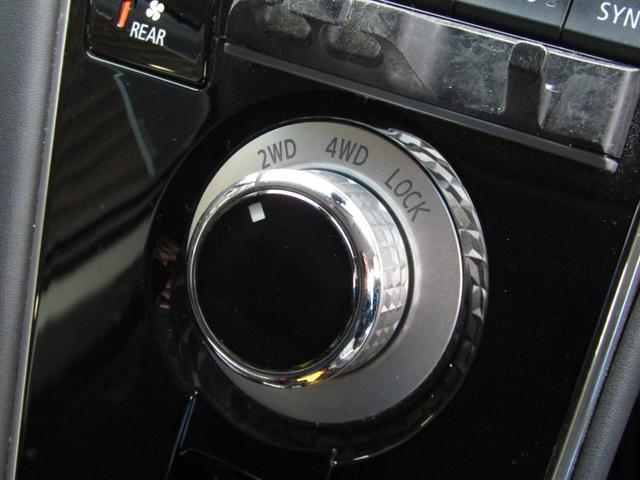 デリカＤ：５ Ｐ　１０．１型ナビ　ＣＤ／ＤＶＤ再生　ＢＴオーディオ　地デジ　両パワスラ　アラウンドビューモニター　エレクトリックテールゲート　後席フリップダウンモニター　マッドクロス１６ＡＷ＋オープンカントリー　ＥＴＣ（41枚目）