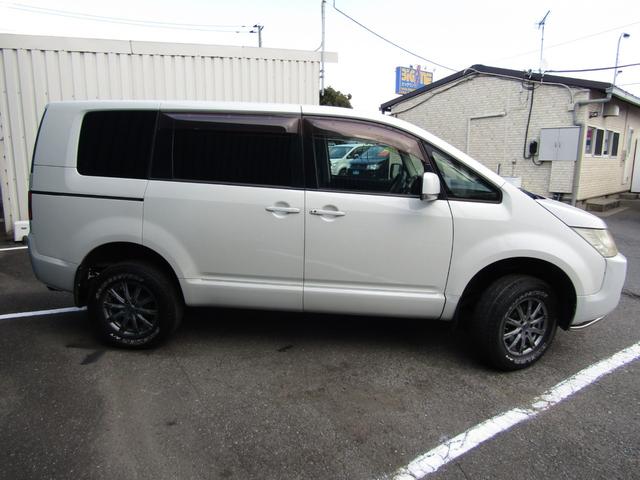 デリカＤ：５ Ｇ　パワーパッケージ　リフトＵＰカスタム　ストラーダ７型メモリナビ　ＣＤ／ＤＶＤ再生　ＢＴオーディオ　地デジ　電動スライドドア　バックカメラ　フロントチューブガード　社外１６インチＡＷ＋デューラー　ＥＴＣ（22枚目）