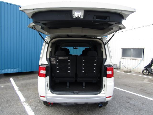 デリカＤ：５ Ｇ　パワーパッケージ　リフトＵＰカスタム　ストラーダ７型メモリナビ　ＣＤ／ＤＶＤ再生　ＢＴオーディオ　地デジ　電動スライドドア　バックカメラ　フロントチューブガード　社外１６インチＡＷ＋デューラー　ＥＴＣ（59枚目）