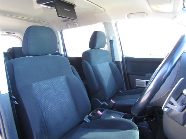 デリカＤ：５ Ｄ　パワーパッケージ　ストラーダ７型メモリナビ　ＣＤ／ＤＶＤ再生　ＢＴオーディオ　地デジ　両パワスラ　後席フリップダウンモニター　ゴクブト　バックカメラ　ＥＴＣ　シートヒーター（25枚目）