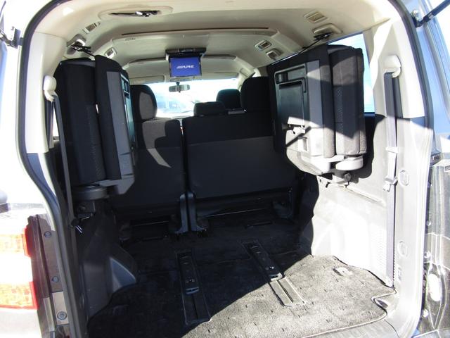 デリカＤ：５ Ｄ　パワーパッケージ　ストラーダ７型メモリナビ　ＣＤ／ＤＶＤ再生　ＢＴオーディオ　地デジ　両パワスラ　後席フリップダウンモニター　ゴクブト　バックカメラ　ＥＴＣ　シートヒーター（61枚目）