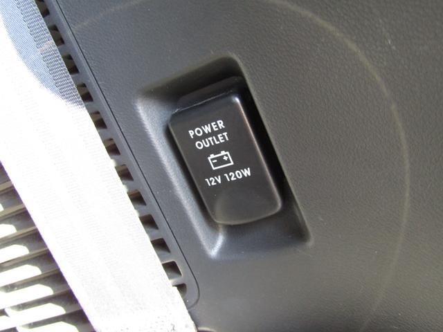 デリカＤ：５ Ｄ　パワーパッケージ　ＮＥＷカラーカスタム　７人乗り　ストラーダ７型メモリナビ　ＣＤ／ＤＶＤ再生　ＢＴオーディオ　地デジ　ＵＳＢ接続　両パワスラ　バックカメラ　Ｆ／Ｓ／Ｒチューブガード　ＥＴＣ　クルーズコントロール（48枚目）