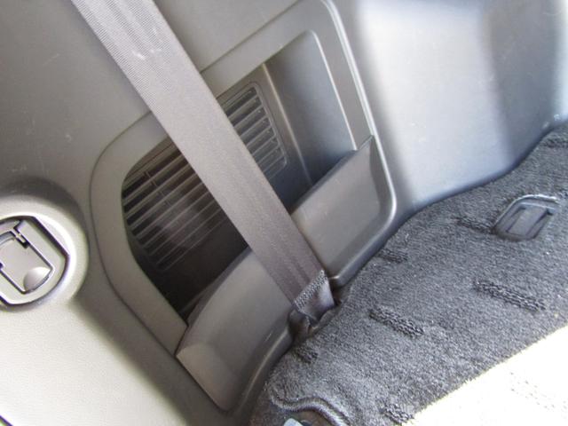 デリカＤ：５ Ｄ　パワーパッケージ　ＮＥＷカラーカスタム　７人乗り　ストラーダ７型メモリナビ　ＣＤ／ＤＶＤ再生　ＢＴオーディオ　地デジ　ＵＳＢ接続　両パワスラ　バックカメラ　Ｆ／Ｓ／Ｒチューブガード　ＥＴＣ　クルーズコントロール（49枚目）