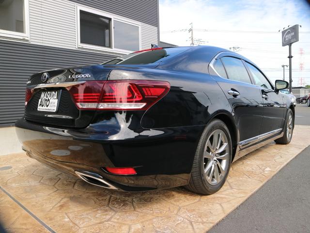 LS600h バージョンL 4WD 1オーナー リモートスタート BSM グランドスペアタイヤ ハーフシートカバー(7枚目)
