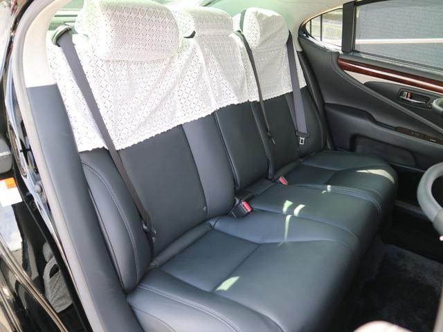 LS600h バージョンL 4WD 1オーナー リモートスタート BSM グランドスペアタイヤ ハーフシートカバー(24枚目)