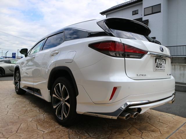 RX450hL 7人乗り 4WD サンルーフ モデリスタエアロキットマフラー リアエンターテインメント 置くだけ充電 三眼LEDヘッド パノラミックビューモニター(5枚目)