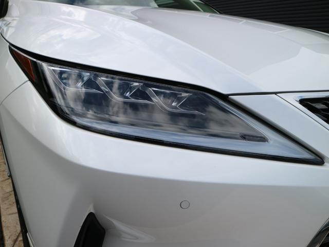 RX450hL 7人乗り 4WD サンルーフ モデリスタエアロキットマフラー リアエンターテインメント 置くだけ充電 三眼LEDヘッド パノラミックビューモニター(16枚目)