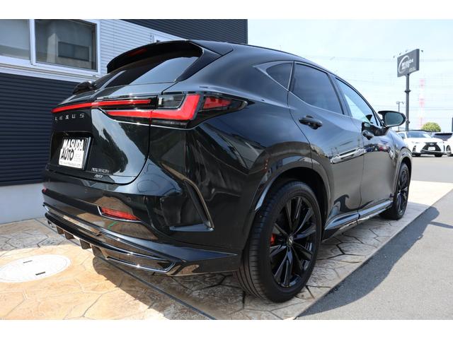 ＮＸ ＮＸ３５０ｈ　Ｆスポーツ　４ＷＤ　１オーナー　パノラマルーフ　ルーフレール　ＴＲＤエアロパーツ　オレンジキャリパー　デジタルインナーミラー　後席シートヒーター　後席パワーシート　寒冷地仕様　ＨＤＭＩ　メーカードライブレコーダー（7枚目）