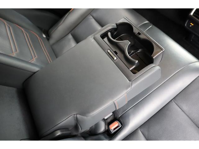 ＮＸ ＮＸ３００　バージョンＬ　１オーナー　切削１８インチＡＷ　カラードフェンダーアーチモール　ＢＳＭ　ＲＣＴＡ　三眼ＬＥＤヘッドライト　ＡＨＳ　パワーバックドア　　後席シートヒーター電動シート　ベンチレーション機能付シートヒーター（64枚目）