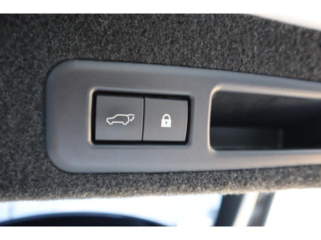 ＲＸ ＲＸ４５０ｈ　バージョンＬ　パノラマルーフ　三眼ＬＥＤヘッドライト　アダプティブハイビームシステム　パワーバックドア　パノラミックビューモニター　ヘッドアップディスプレイ　後席シートヒーター　パドルシフト　ステアリングヒーター（22枚目）