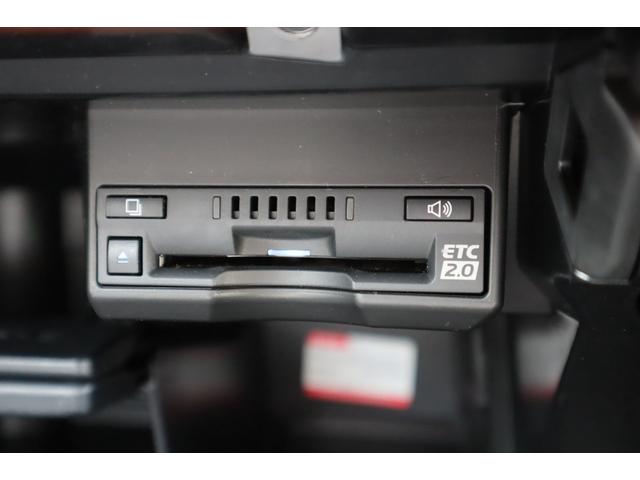 ＣＴ ＣＴ２００ｈ　バージョンＬ　ワンオーナー　サンルーフ　クリアランスソナー　バックガイドモニター　パドルシフト　ＬＥＤヘッドライト　オートハイビーム　プリクラッシュセーフティー　レーダークルーズ　シートヒーター　純正１７インチＡＷ（21枚目）