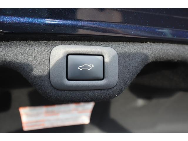 ＥＳ ＥＳ３００ｈ　グレイスフルエスコート　ワンオーナー　特別仕様車　専用フロントグリル　専用１８インチＡＷ　デジタルインナーミラー　パノラミックビューモニター　パワートランク　ヘッドアップディスプレイ　後席シートヒーター　リヤ電動シェード（14枚目）