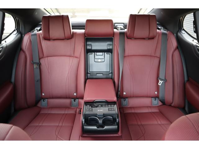ＥＳ ＥＳ３００ｈ　グレイスフルエスコート　ワンオーナー　特別仕様車　専用フロントグリル　専用１８インチＡＷ　デジタルインナーミラー　パノラミックビューモニター　パワートランク　ヘッドアップディスプレイ　後席シートヒーター　リヤ電動シェード（51枚目）