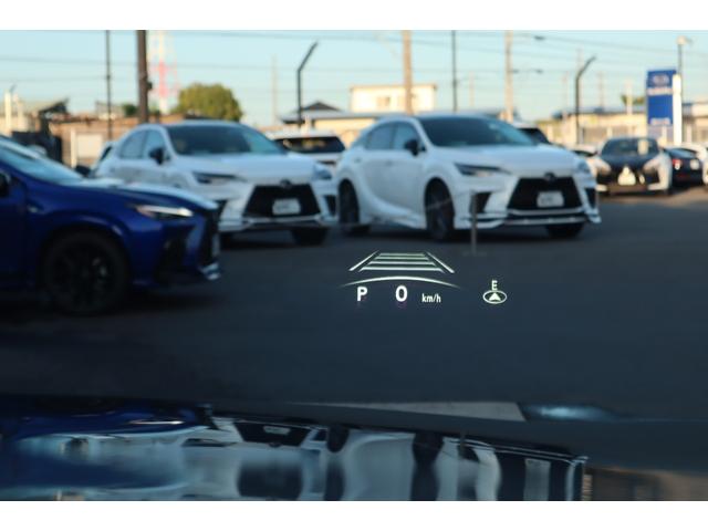 ＲＸ ＲＸ５００ｈ　Ｆスポーツパフォーマンス　サンルーフ　マークレビンソン　輻射ヒーター　オレンジキャリパー　前後席ベンチレーション機能付きシートヒーター　前後ドライブレコーダー　デジタルインナーミラー　パノラミックビューモニター　ＨＵＤ（24枚目）