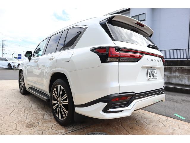 LX LX600 モデリスタエアロパーツ モデリスタサイドステップメタルプレート マークレビンソン リヤエンターテインメント 22インチAW サンルーフ デジタルインナーミラー 電動格納サードシート 7人乗り(5枚目)