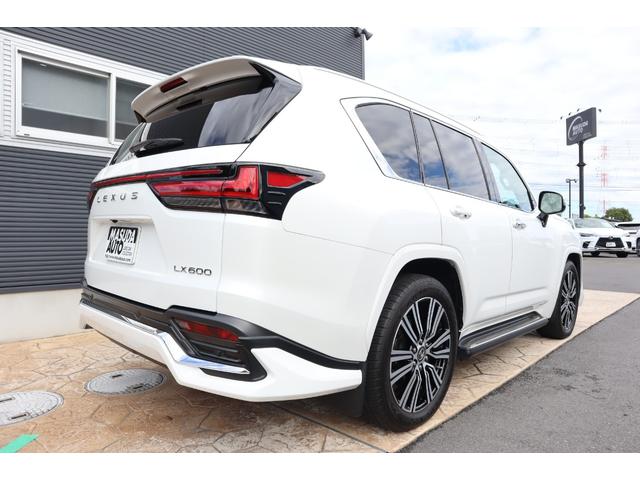 LX LX600 モデリスタエアロパーツ モデリスタサイドステップメタルプレート マークレビンソン リヤエンターテインメント 22インチAW サンルーフ デジタルインナーミラー 電動格納サードシート 7人乗り(7枚目)