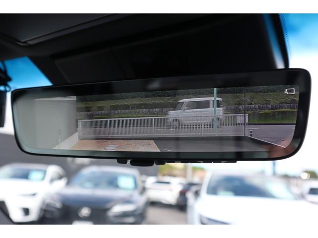 LX LX600 モデリスタエアロパーツ モデリスタサイドステップメタルプレート マークレビンソン リヤエンターテインメント 22インチAW サンルーフ デジタルインナーミラー 電動格納サードシート 7人乗り(16枚目)