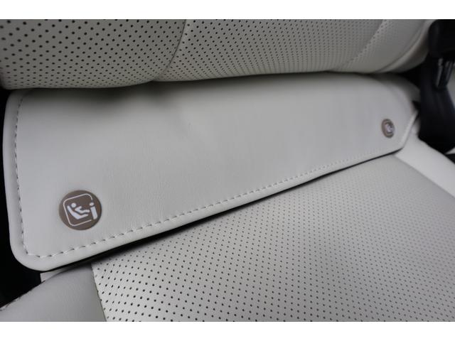 LX LX600 モデリスタエアロパーツ モデリスタサイドステップメタルプレート マークレビンソン リヤエンターテインメント 22インチAW サンルーフ デジタルインナーミラー 電動格納サードシート 7人乗り(42枚目)