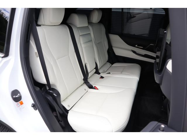 LX LX600 モデリスタエアロパーツ モデリスタサイドステップメタルプレート マークレビンソン リヤエンターテインメント 22インチAW サンルーフ デジタルインナーミラー 電動格納サードシート 7人乗り(54枚目)